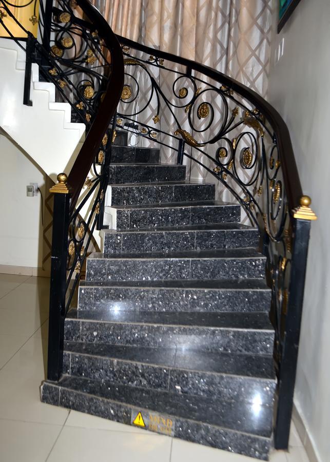 De Rigg Place - Alaka Estate, Surulere Lagos Zewnętrze zdjęcie