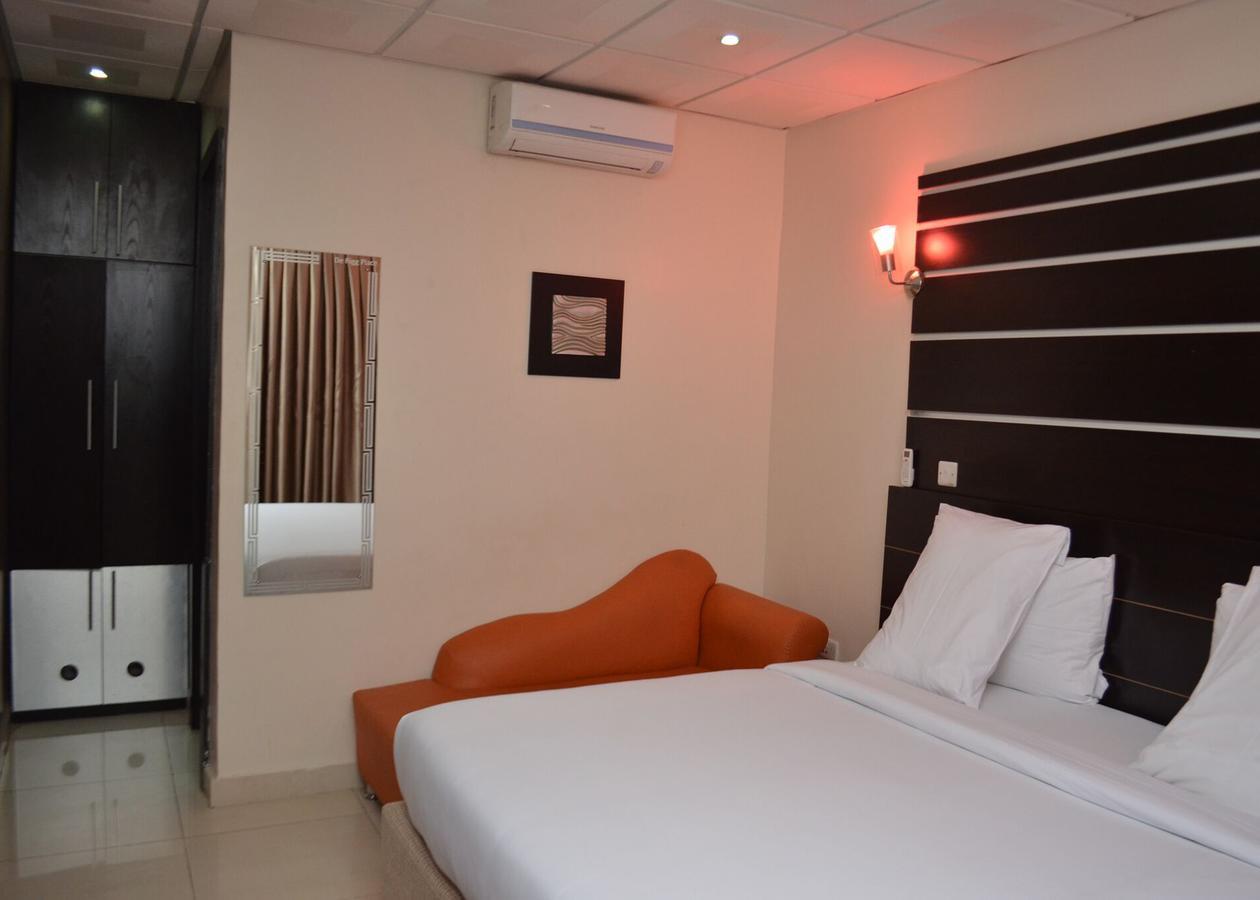 De Rigg Place - Alaka Estate, Surulere Lagos Zewnętrze zdjęcie