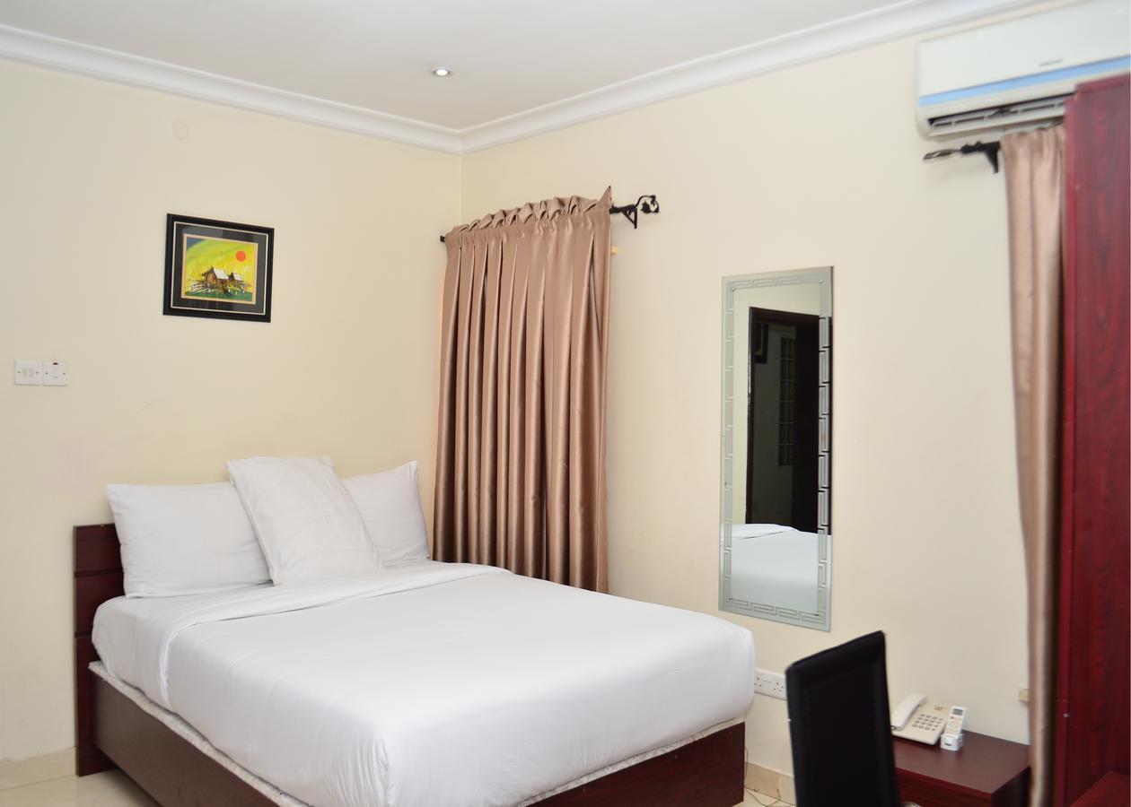 De Rigg Place - Alaka Estate, Surulere Lagos Zewnętrze zdjęcie