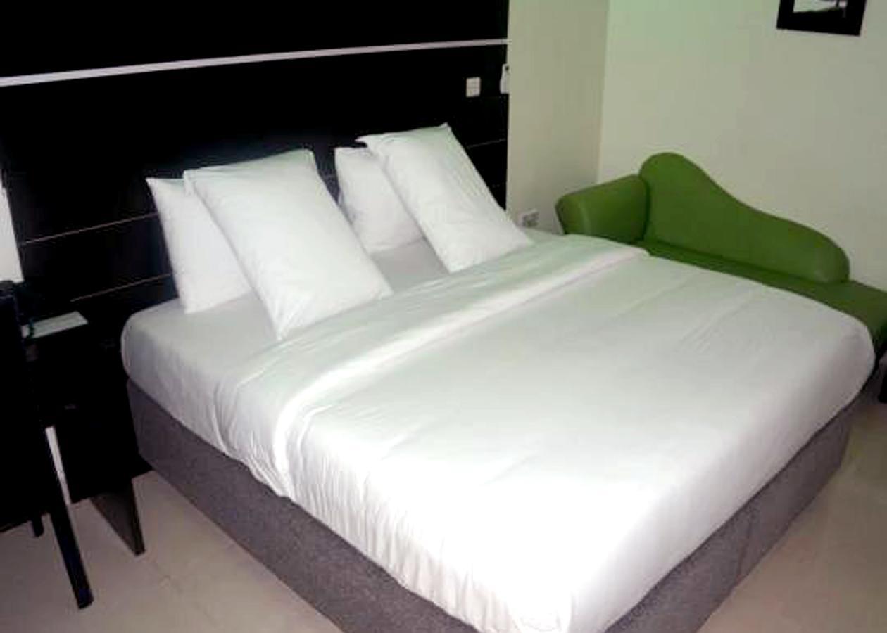 De Rigg Place - Alaka Estate, Surulere Lagos Zewnętrze zdjęcie