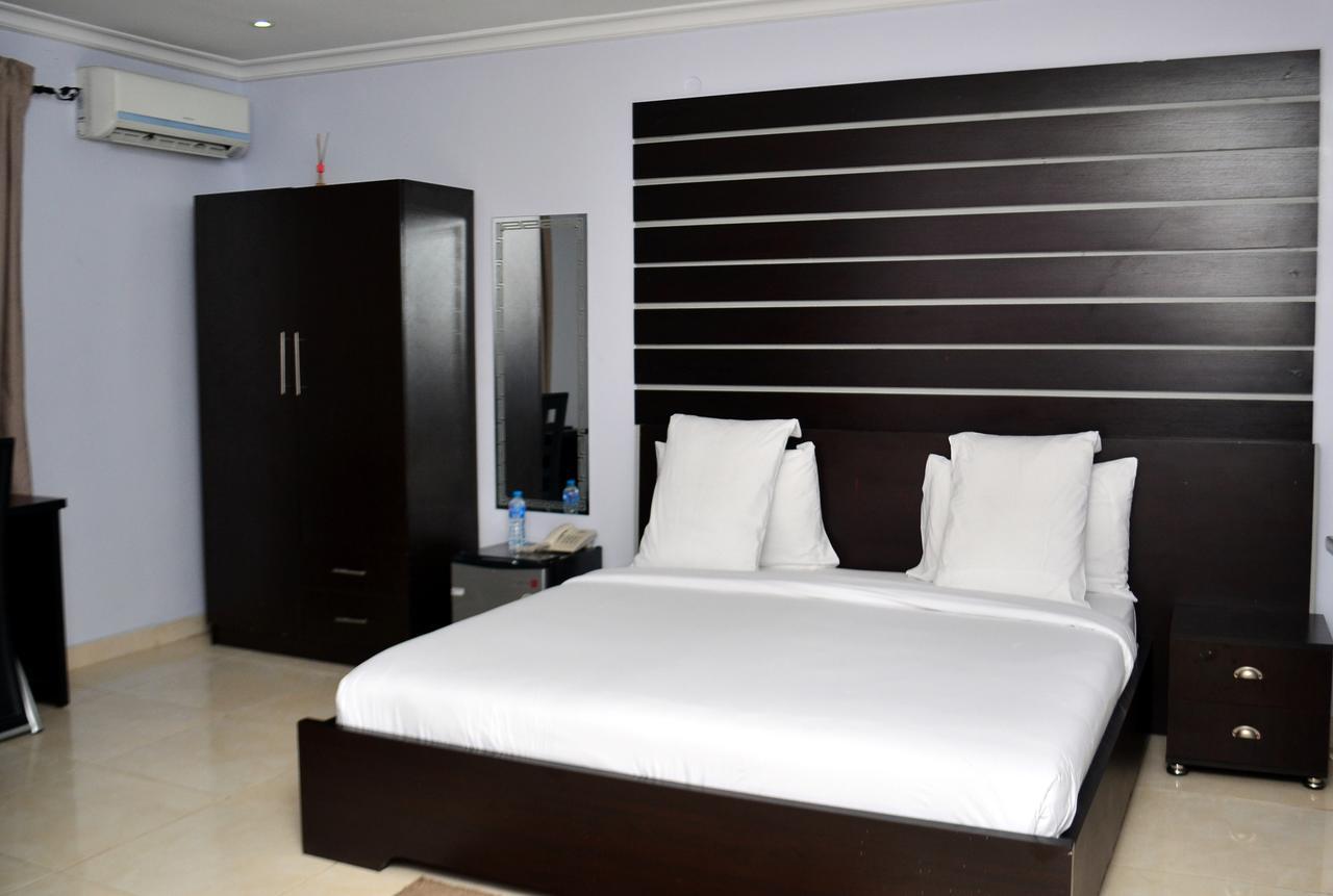 De Rigg Place - Alaka Estate, Surulere Lagos Zewnętrze zdjęcie
